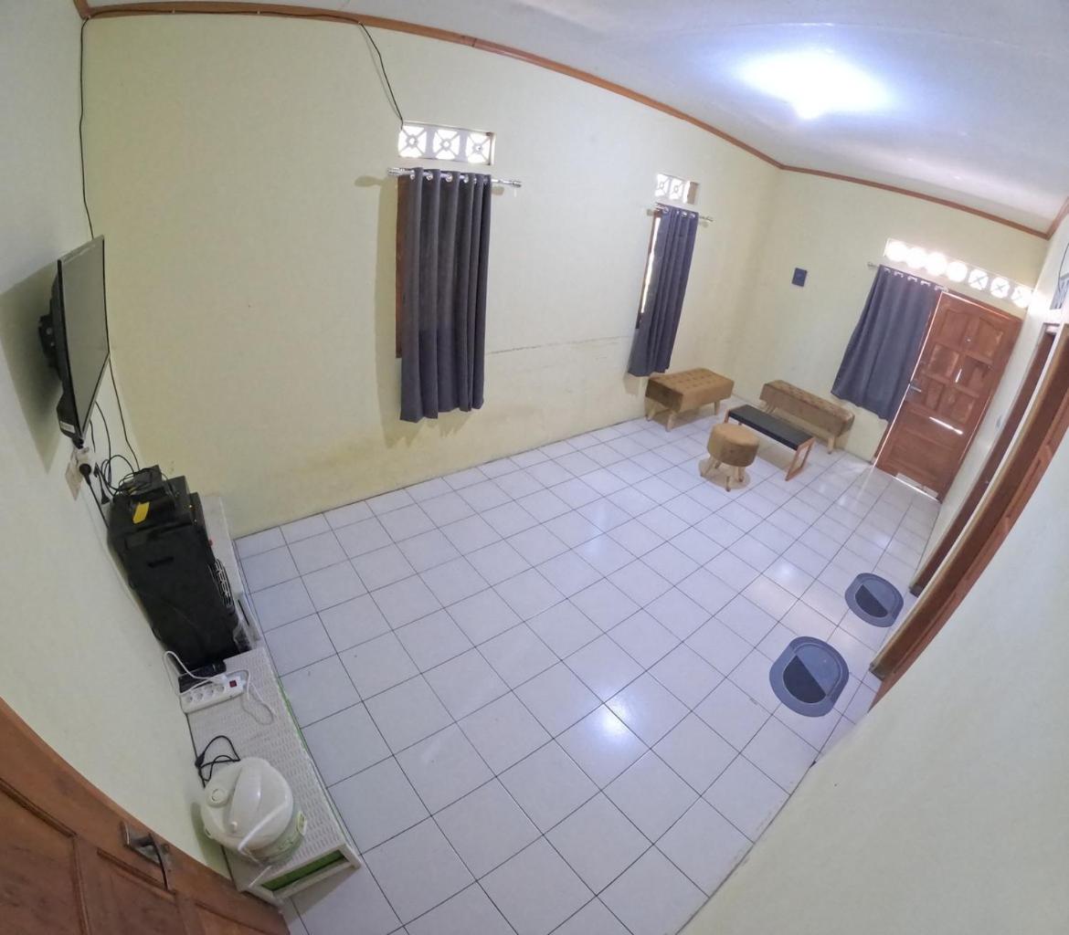 Riverside Homestay Jogja - Housity