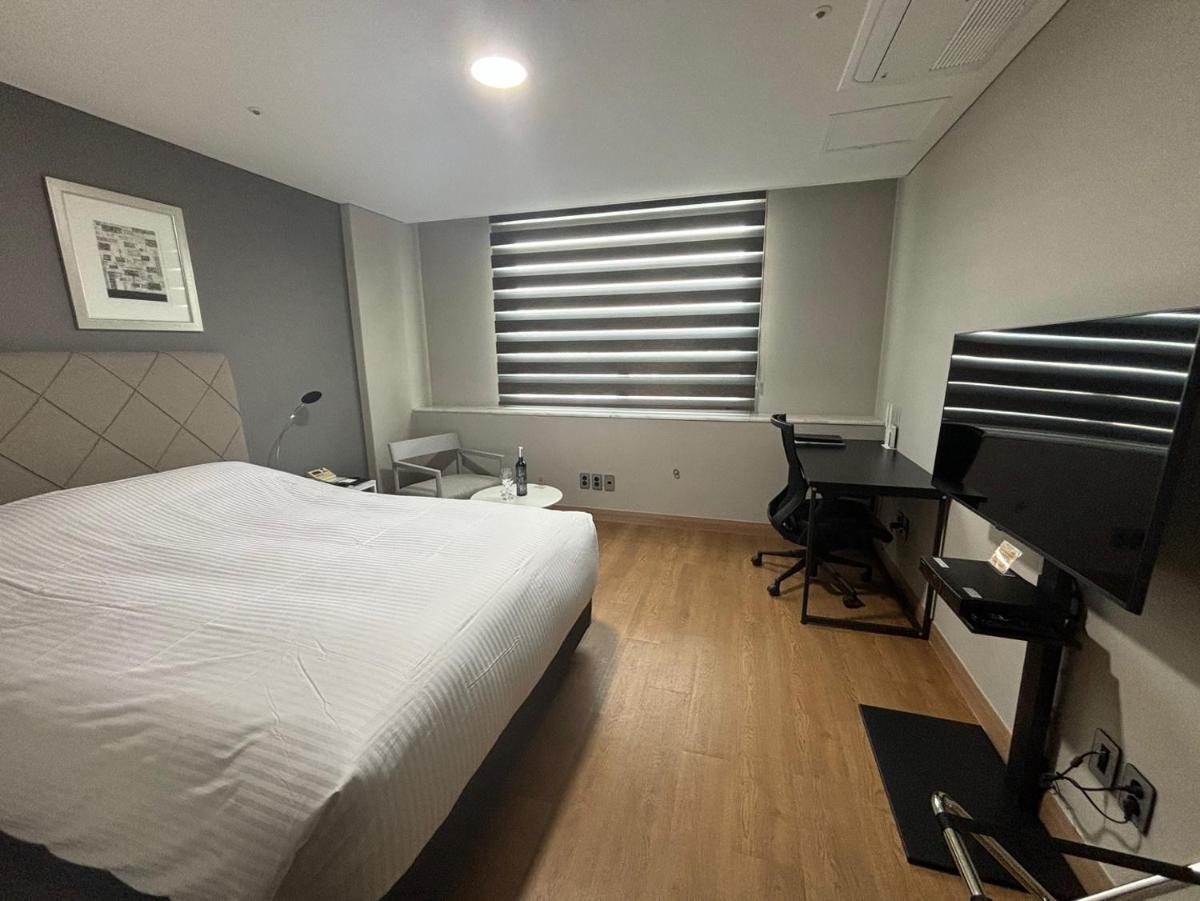 Gumi Century Hotel - Housity