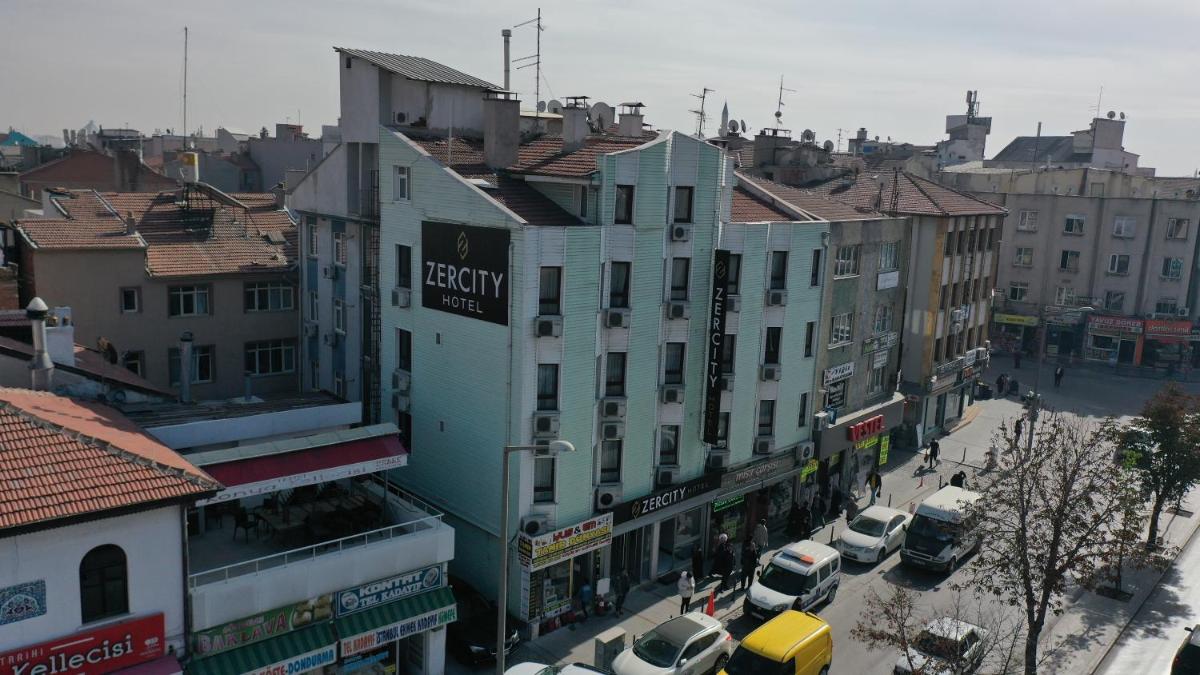 ZerCity Otel - Housity