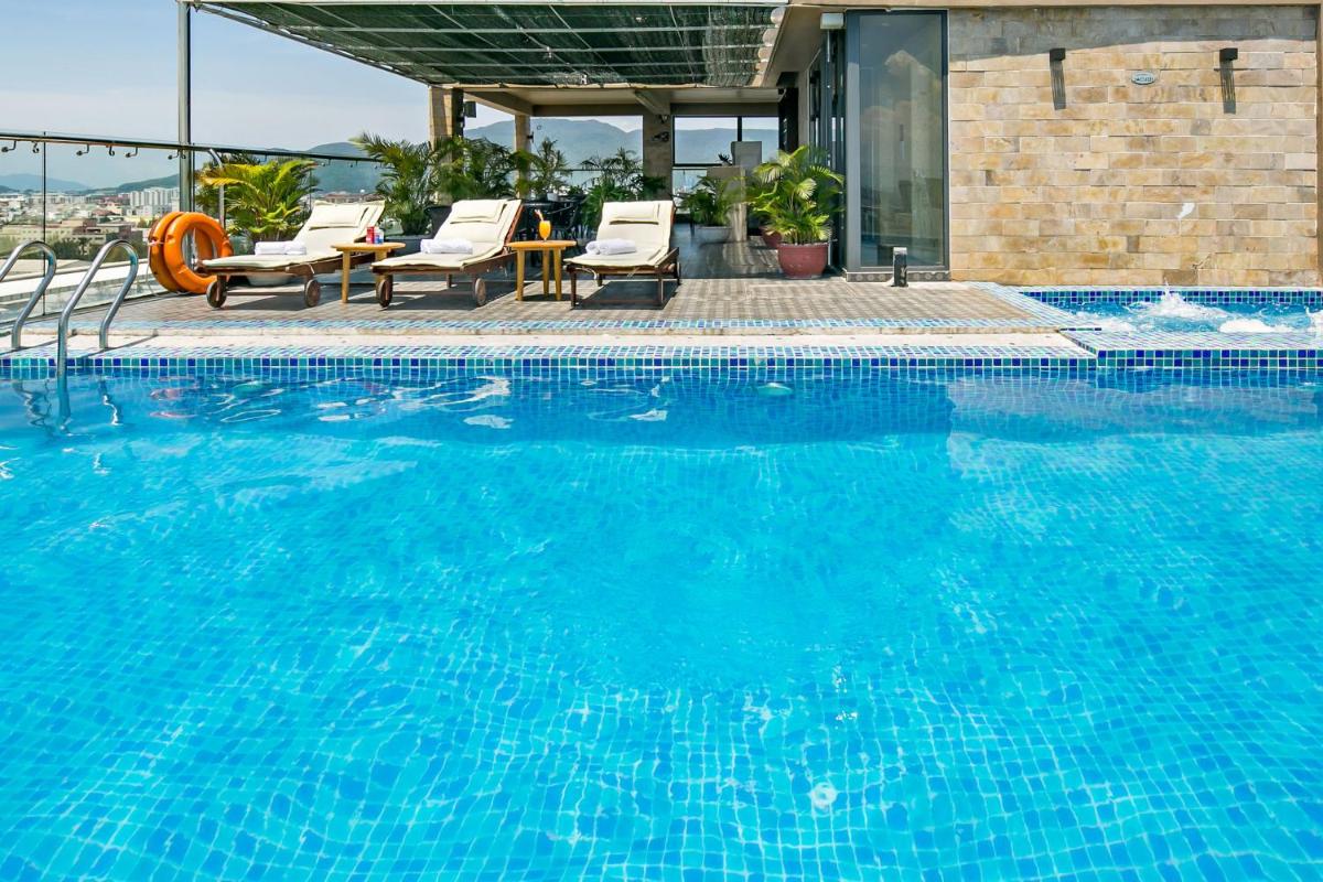 Bliss Luxury Hotel - Hizvo