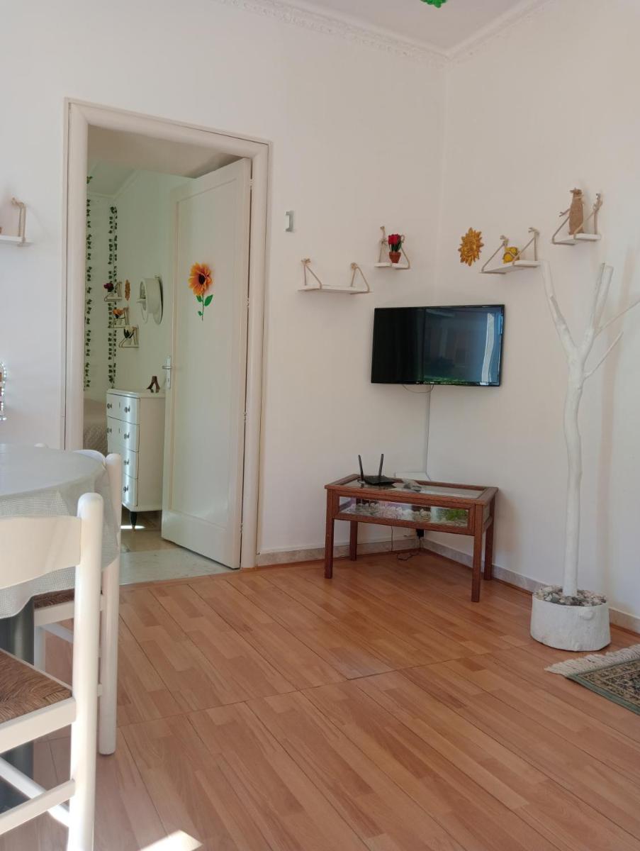 Casa Vacanze I Tre Girasoli \"Green House\" - Housity