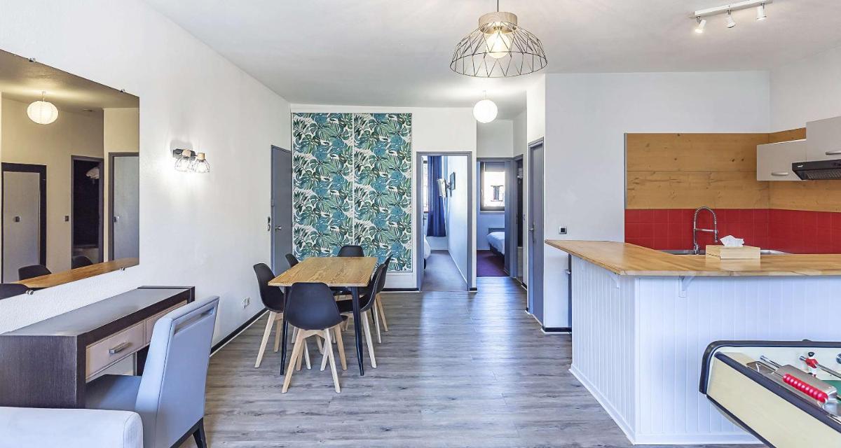 Cuisine ou kitchenette dans l'établissement Sure Hotel by Best Western Annecy