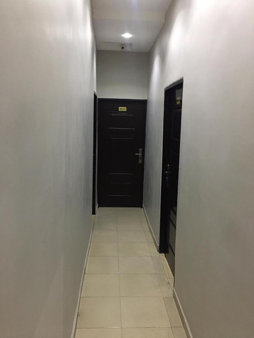 House One Apartment - Housity