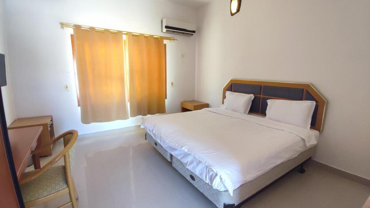 Al Hoota rest house - Housity