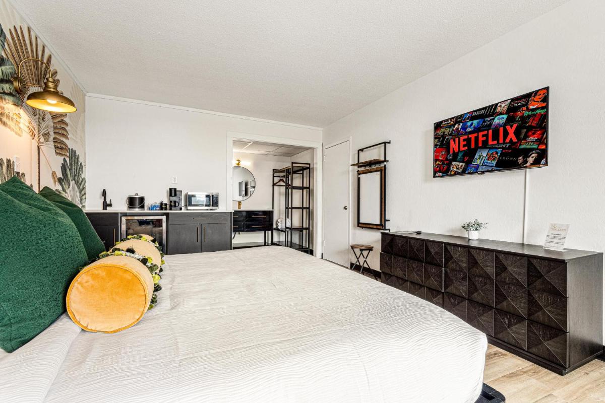 The Mallard Hotel & Suites - Housity