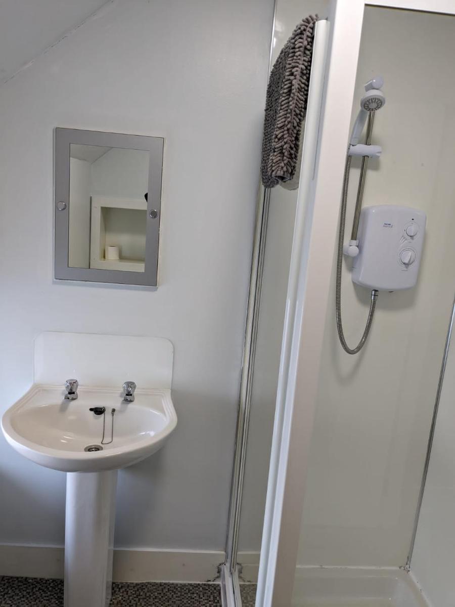 Bennachie Lodge Hotel in Kemnay - Housity
