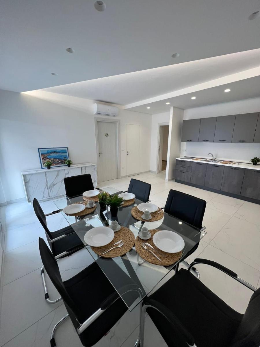 ANSIRO Rooms Home Business - Housity