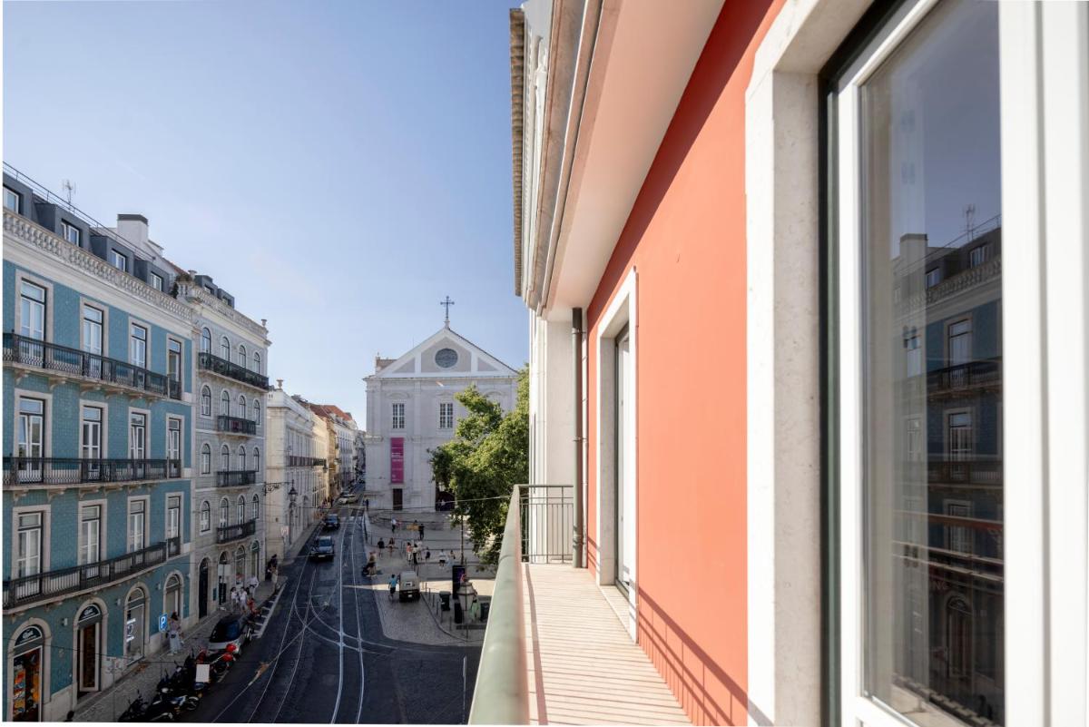 Chiado Mercy Apartments | Lisbon Best Apartments - Housity