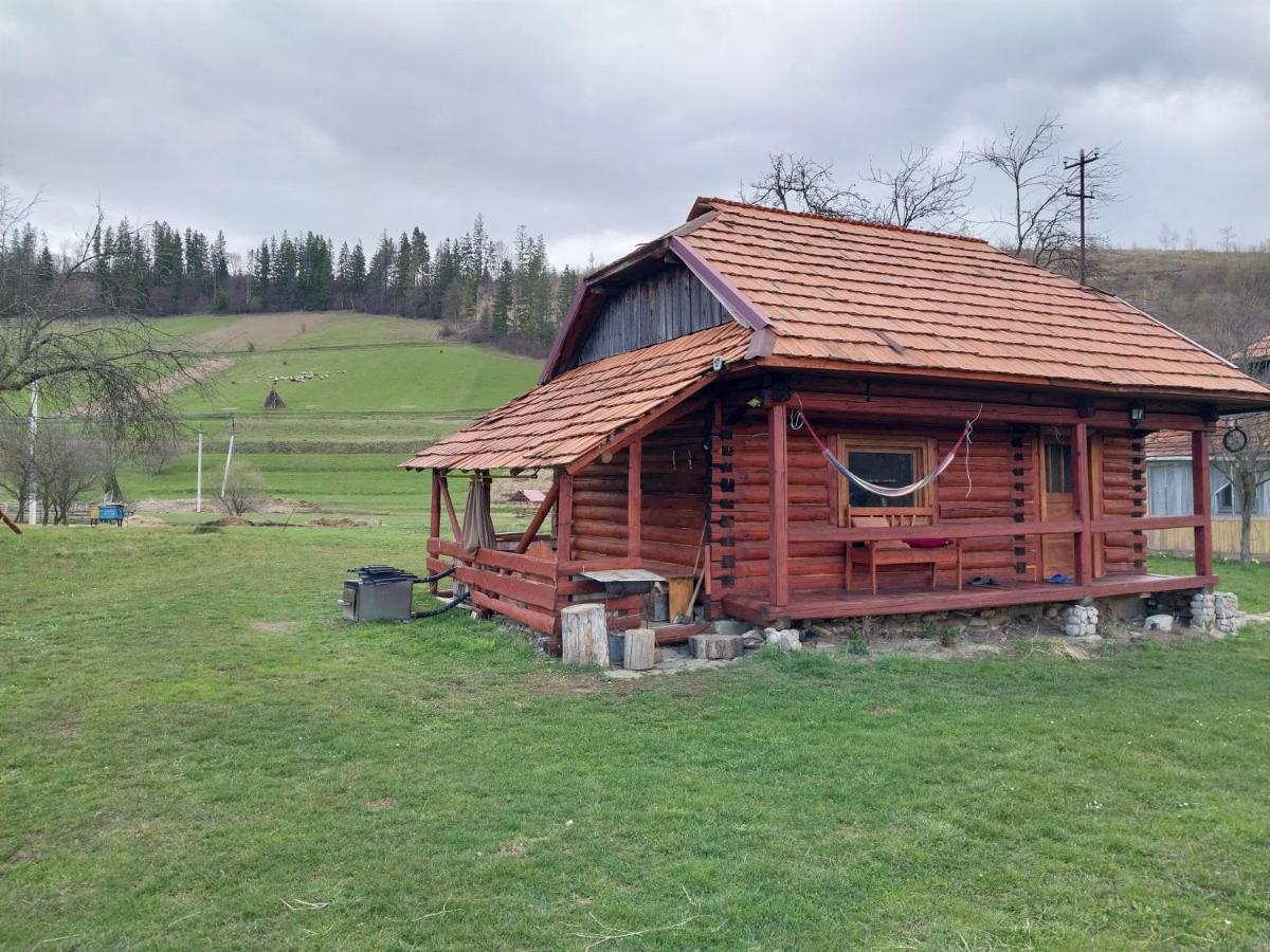 Затишна хата - Housity