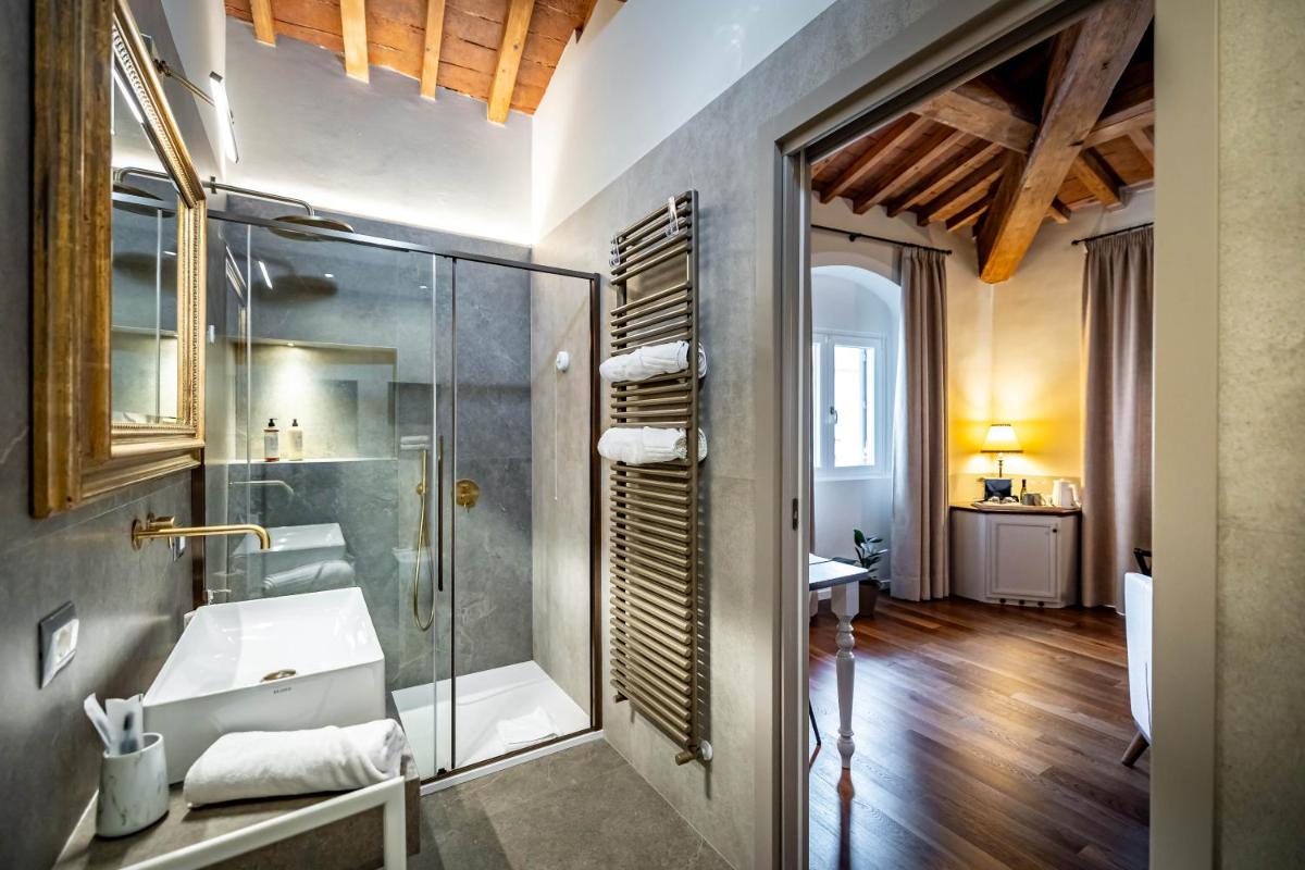 Le Torri by Dimora Collection - 18th-Century Palazzo Suites in Florence - Adults Only - Hizvo