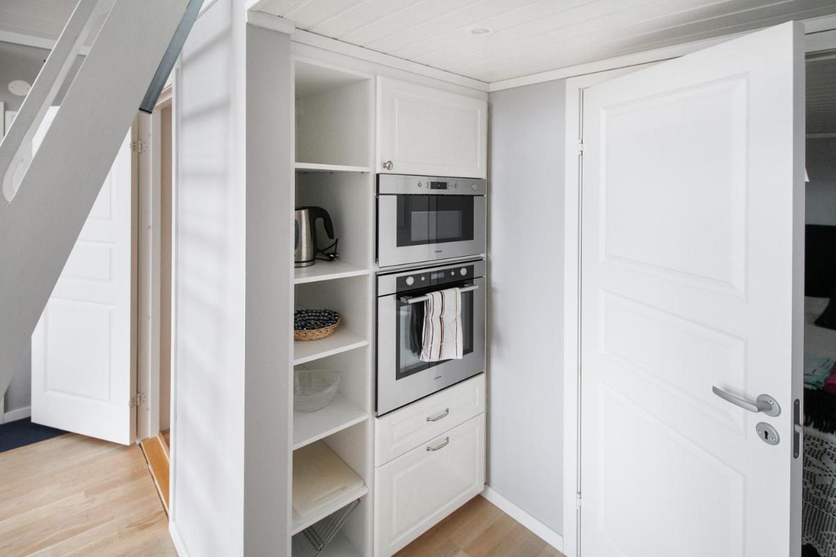 Charming Sea-view Haven by AJF Dream Living - Housity