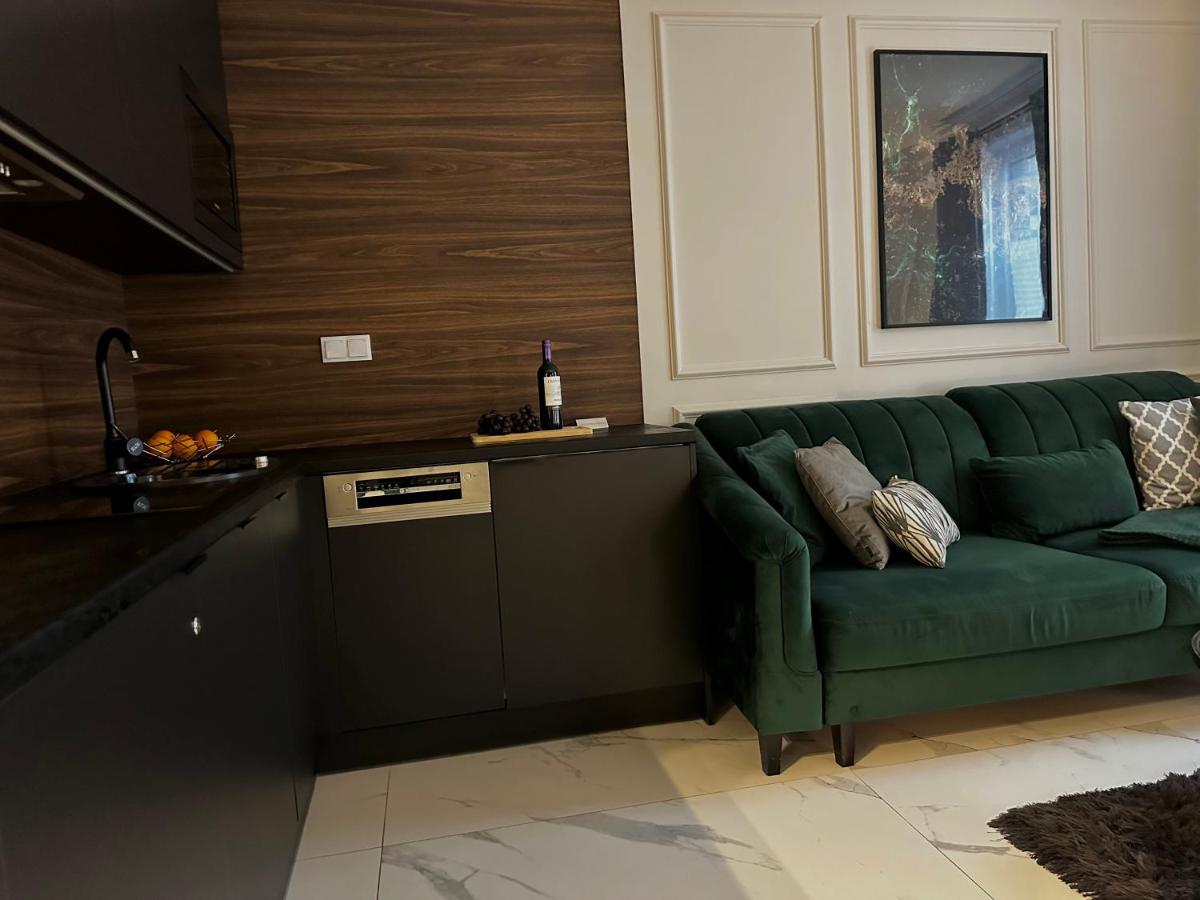 Apartamenty Kielce- APARTAMENT SZMARAGD przy zalew kielecki, faktura, parking, centrum - Housity