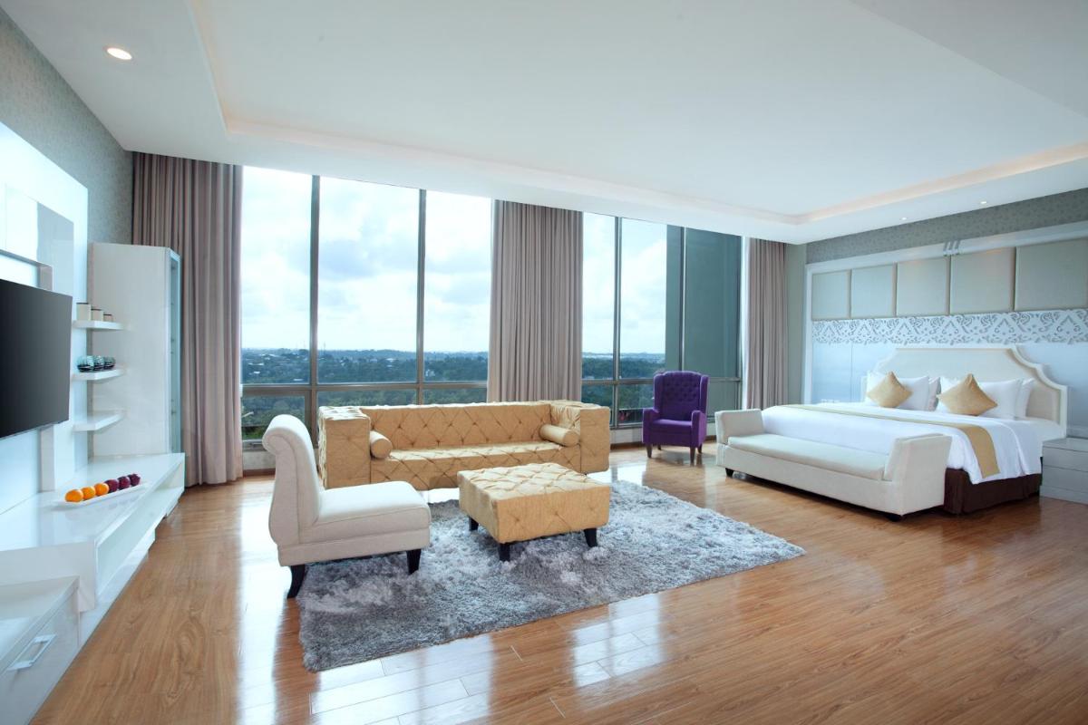 Platinum Hotel & Convention Hall Balikpapan - Housity