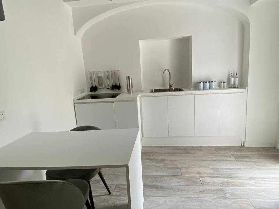 Soggiorno tra storia e design la Domus - Housity