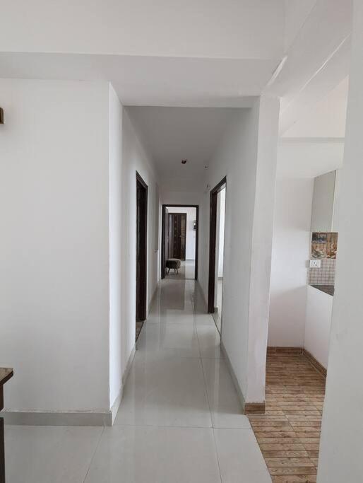 Suitetrails - 2BHK Apartment in Tallest Tower