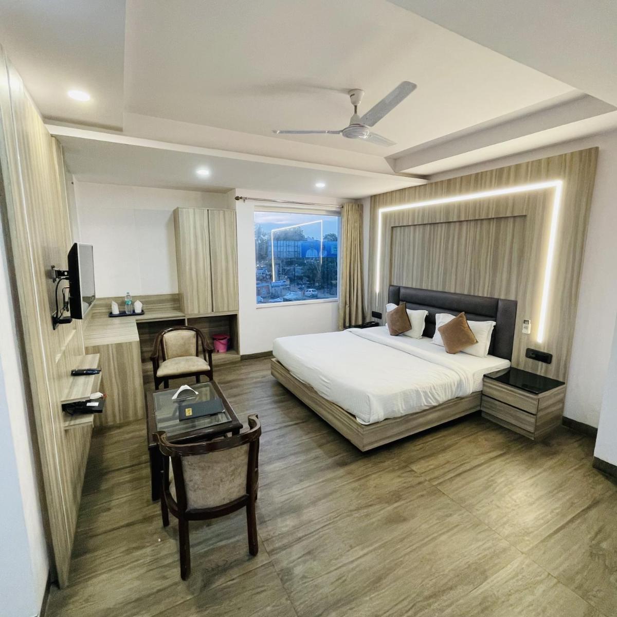 HOTEL VIJAY SHREE - Housity