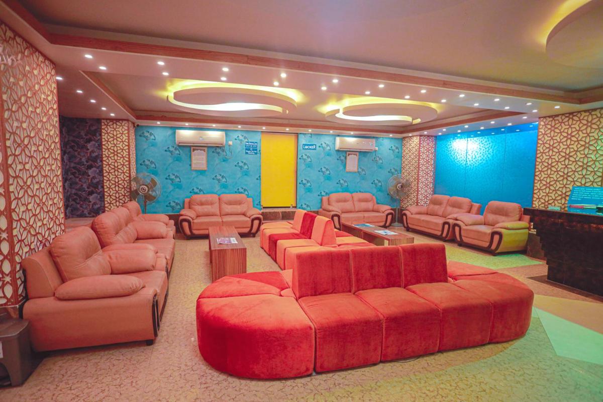 Hotel Sea Moon - Housity