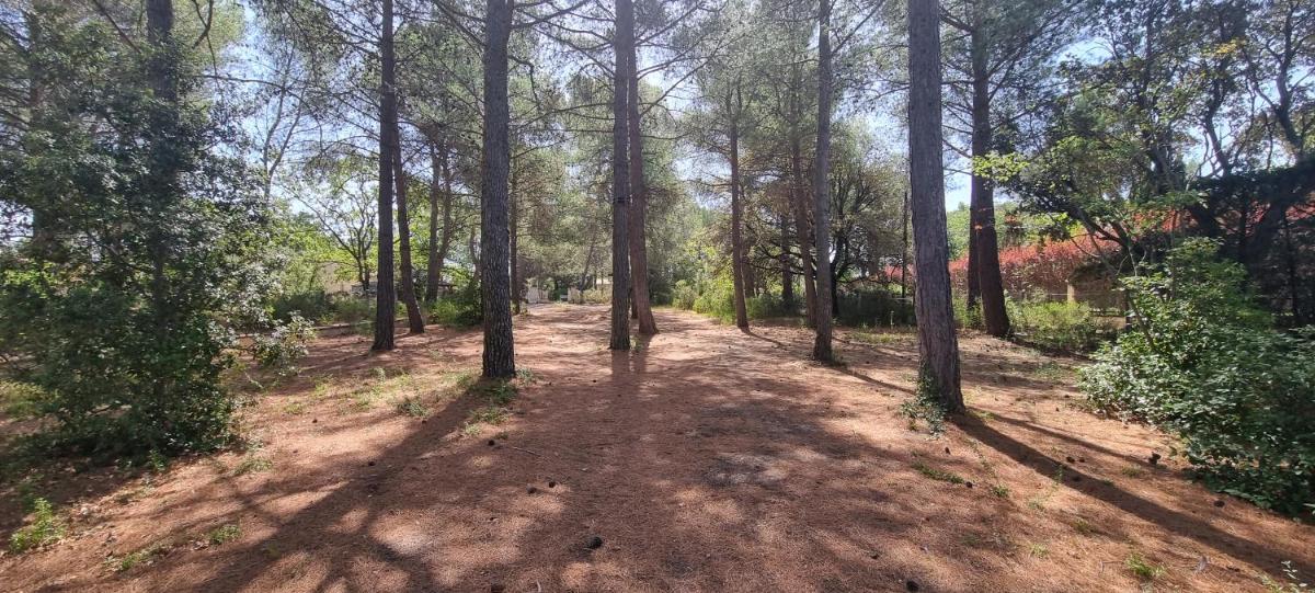 Chambre d'hôte BB proche d'Aix en Provence - Housity