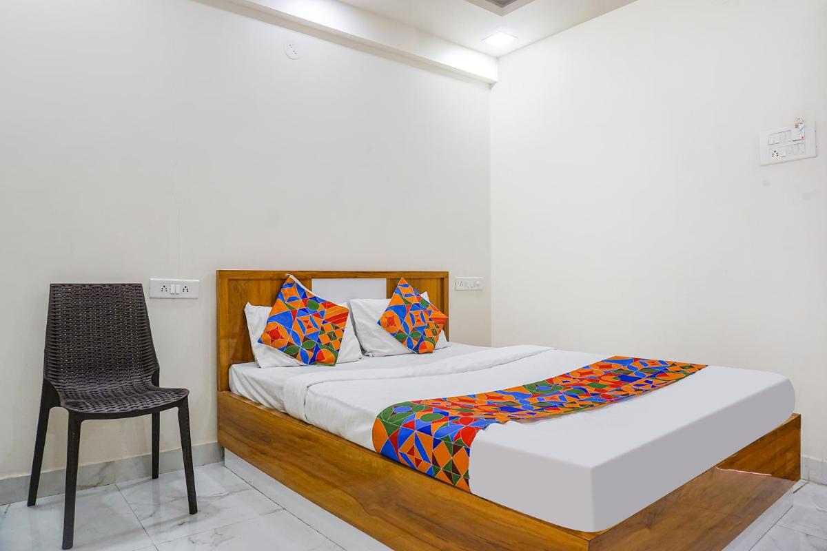 FabHotel Ashoka - Housity
