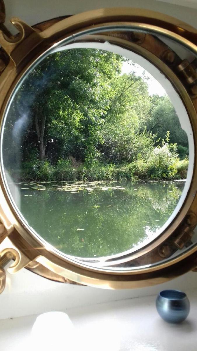 péniche Ino Lefkothea II chambre d'hôtes - Housity