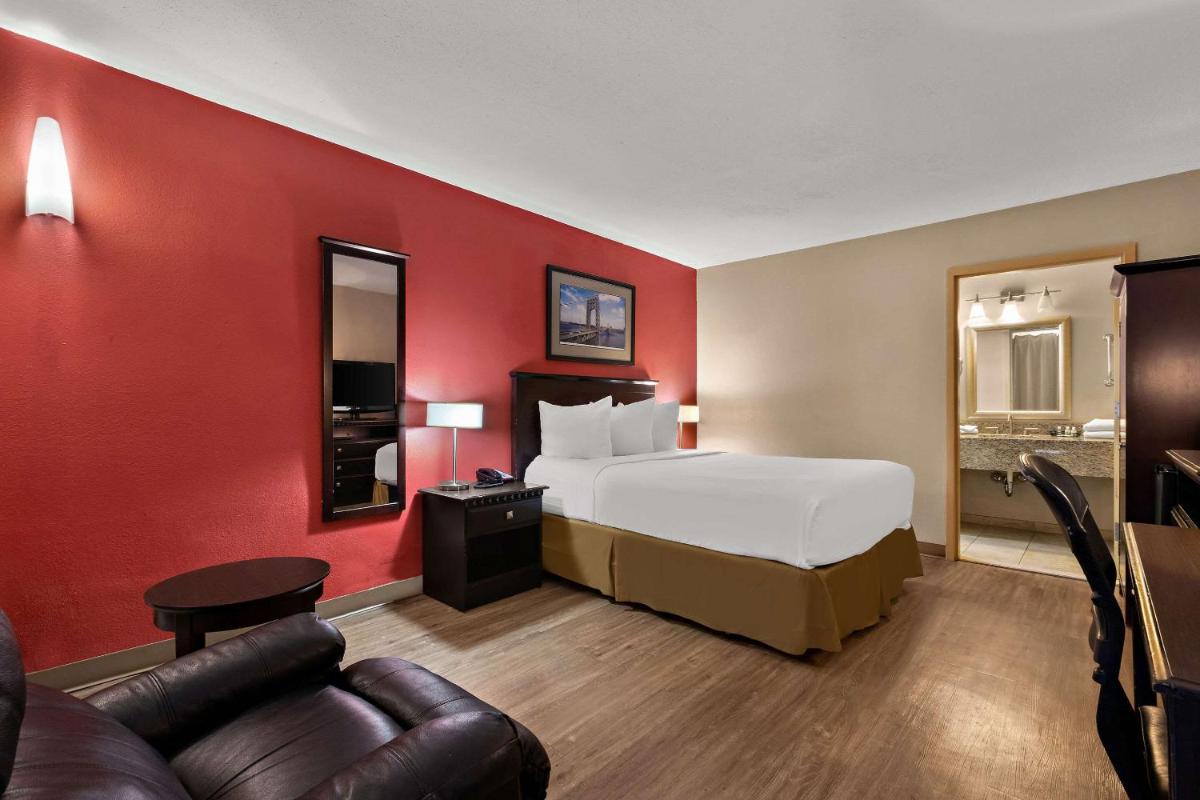 Quality Inn Wayne - Fairfield Area - Housity