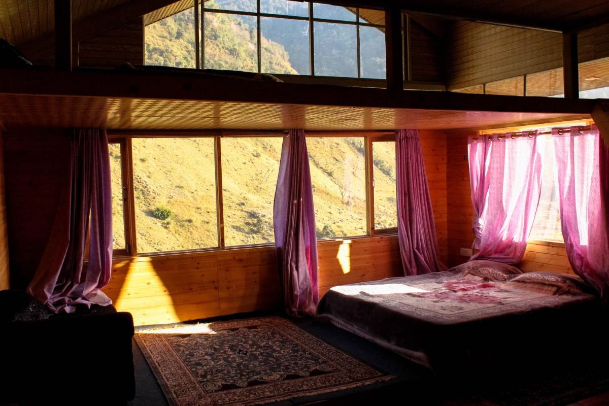Natures Edge - Housity