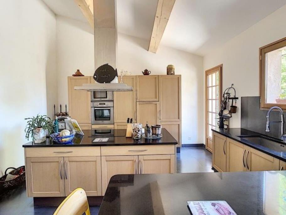 Location Maison provençale, Vacances Provence, Var - Housity
