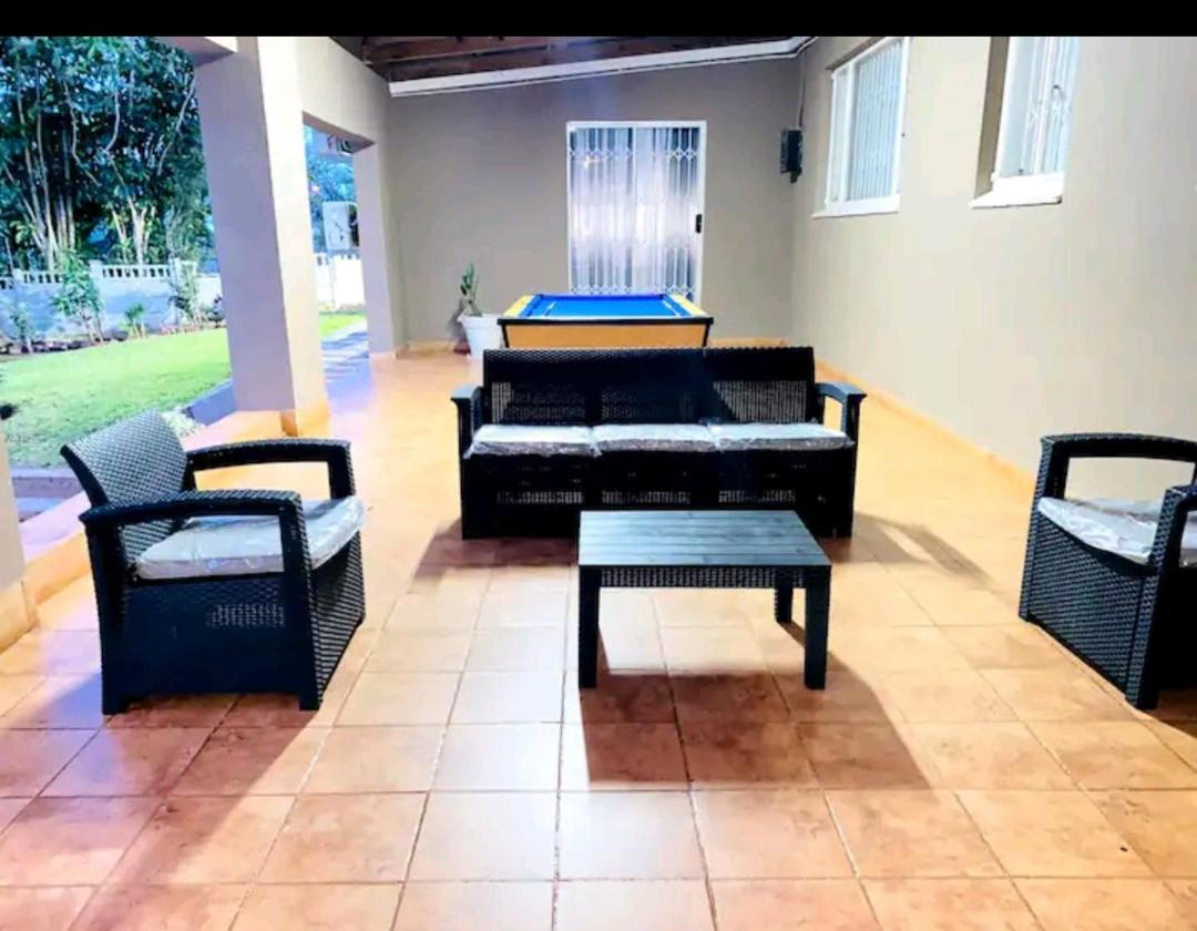 Listos Guest House - Hizvo