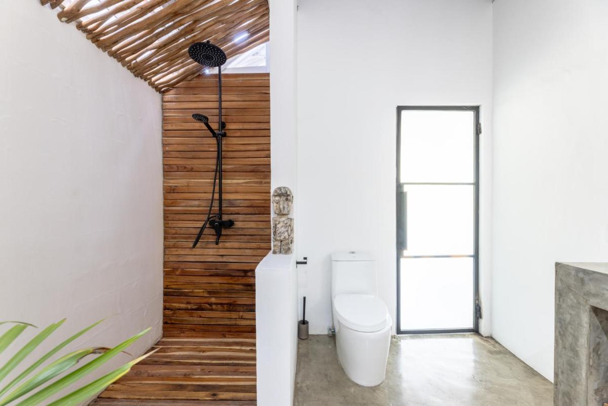 HOLA villas & lofts Uluwatu - Housity