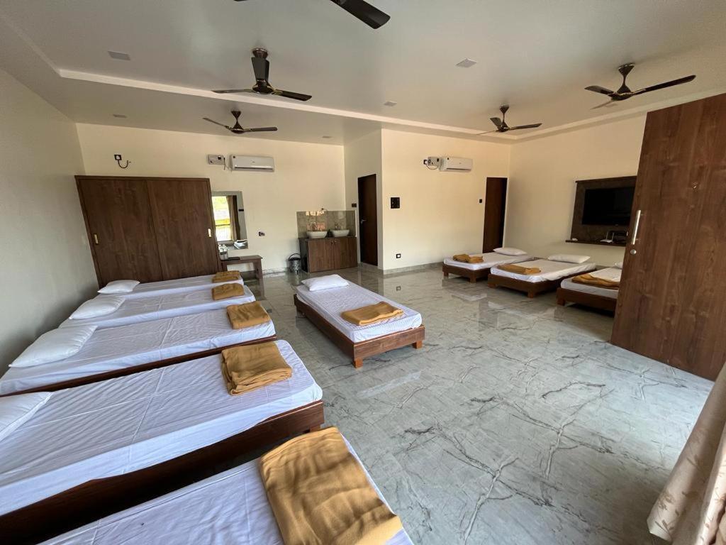 The Tranquill - Housity