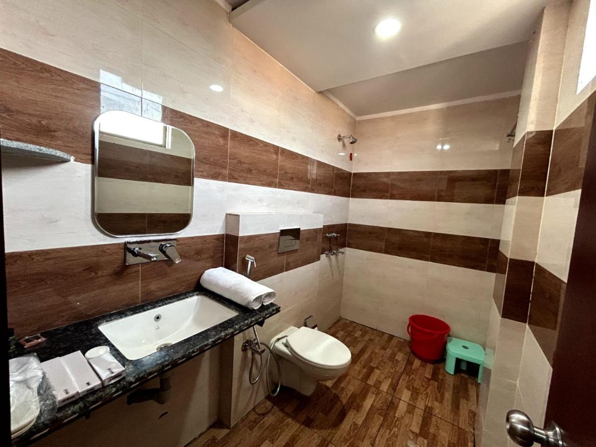 HOTEL PARK DELIGHT - Housity