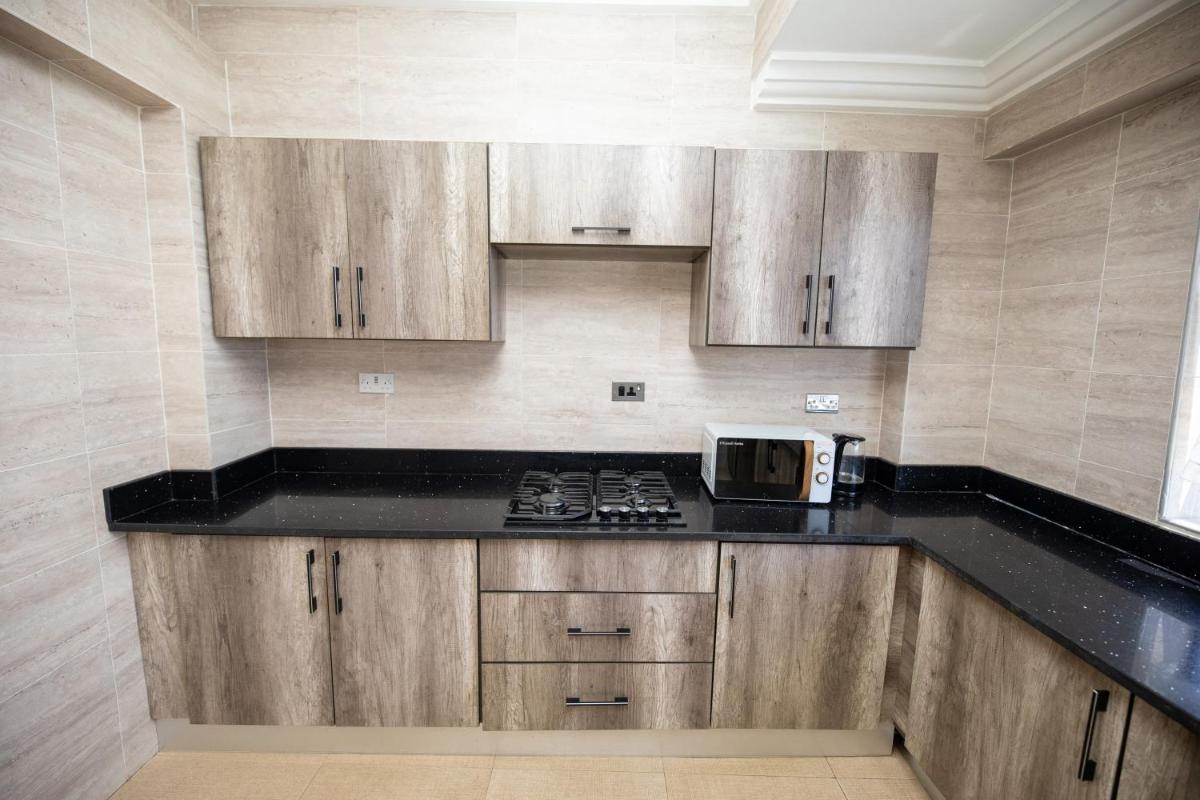 Washington Court - Deluxe One Bedroom Apartment - Housity