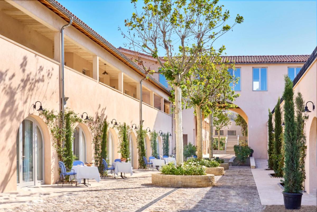 Auberge La Coste - Housity