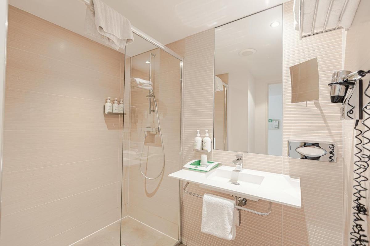 Holiday Inn Mulhouse by IHG - Housity