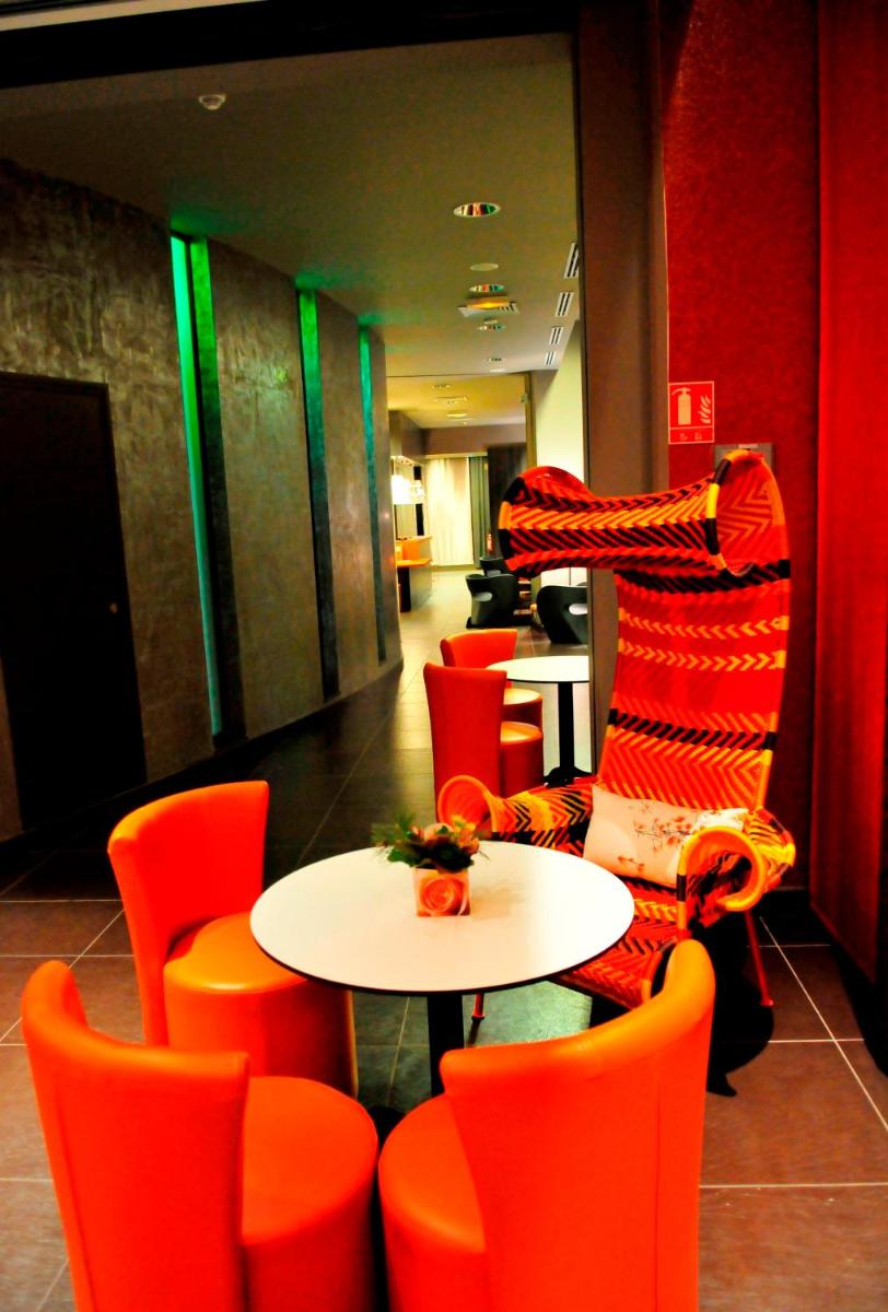 Coin salon dans l'établissement B&B HOME Lyon Centre Berthelot