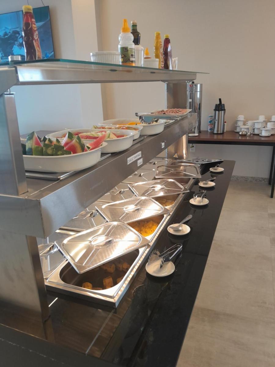 LC Palace Hotel - Housity