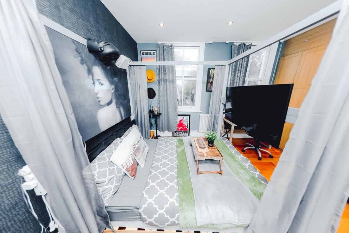 Master En - Suite Townhouse double with Garden & Hot Tub - Housity