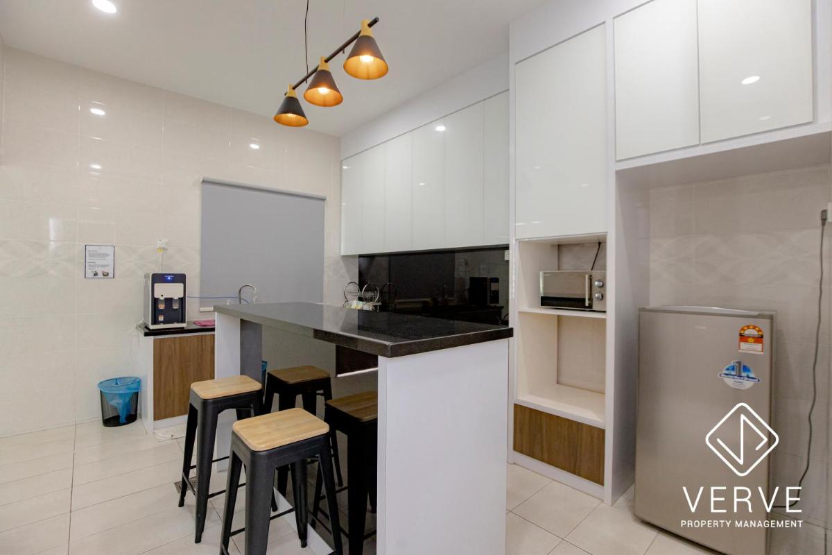 Suitetrails - Ipoh Luxury Suites by Verve (18 Pax) EECH16