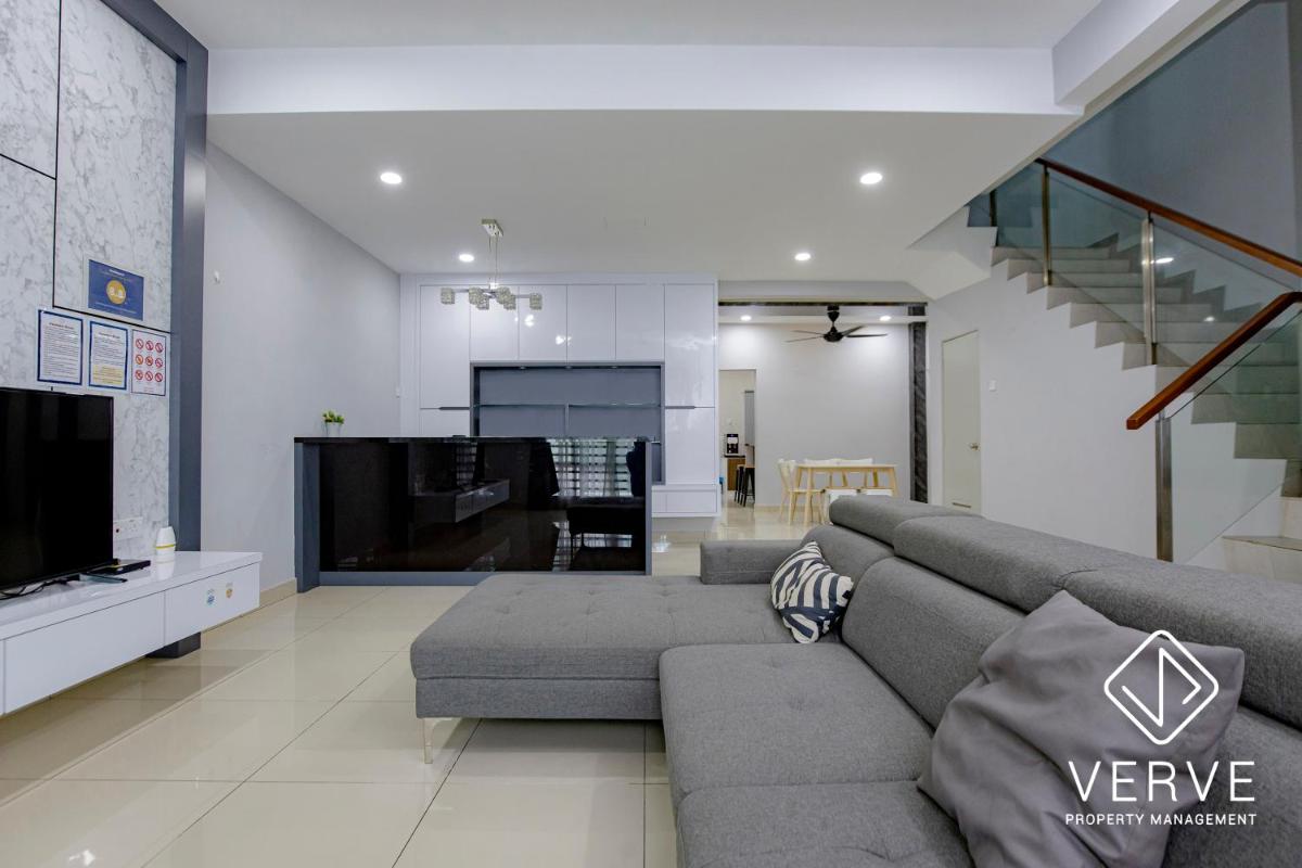 Ipoh Luxury Suites by Verve (18 Pax) EECH16 - Hizvo
