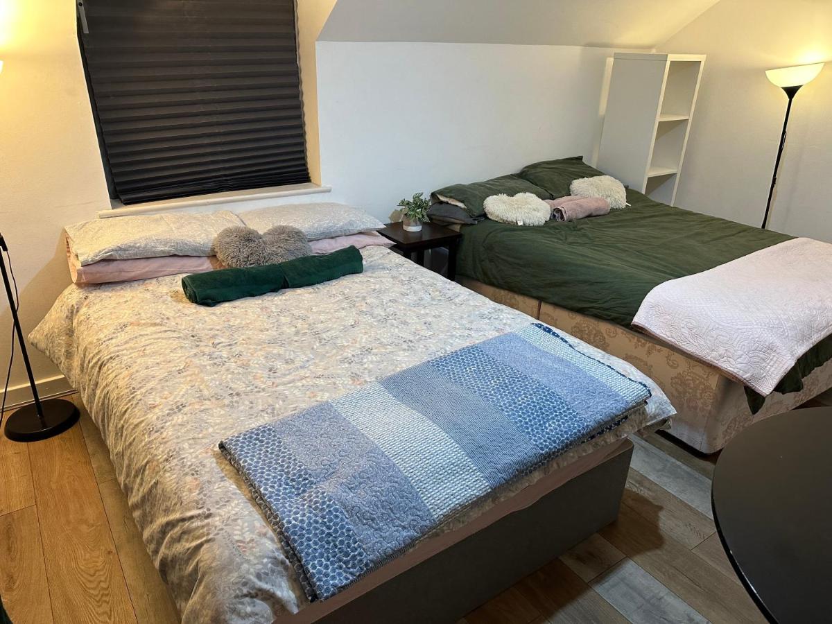 Wembley Area Serviced Apartments, 15mins to Central London - Housity