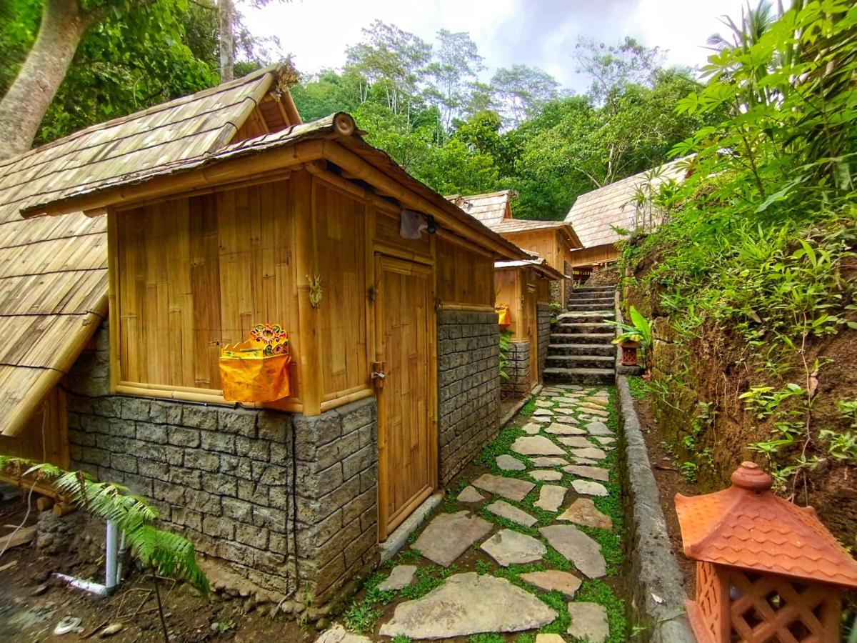 Aksha Riverside Ubud - Housity