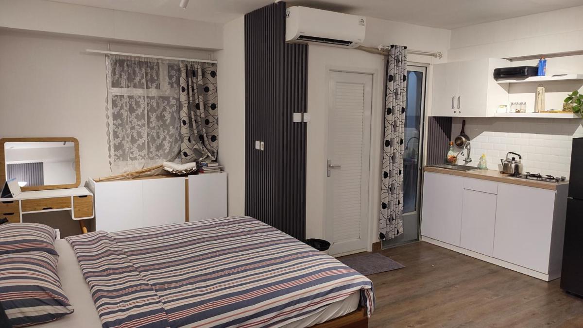 Papilukas Room Kalibata City - Studio Gold - Housity
