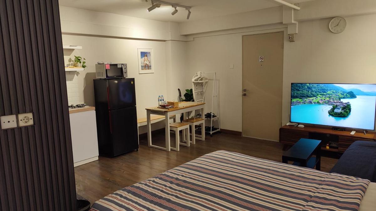 Papilukas Room Kalibata City - Studio Gold - Housity