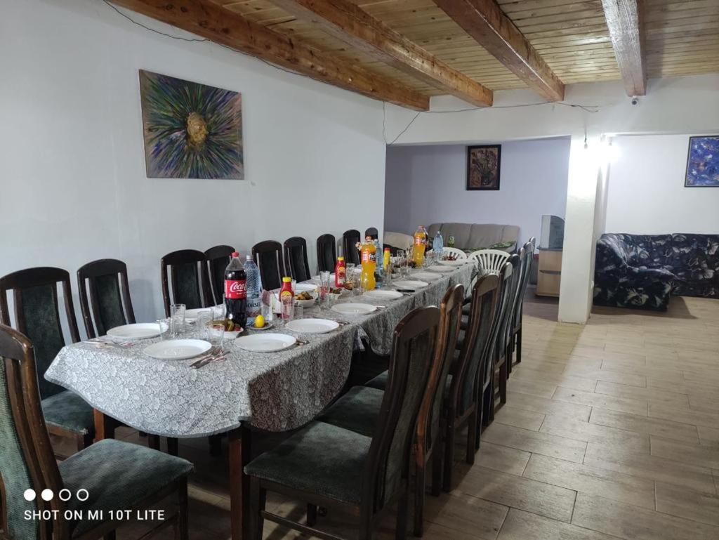Casa Roiu - Housity