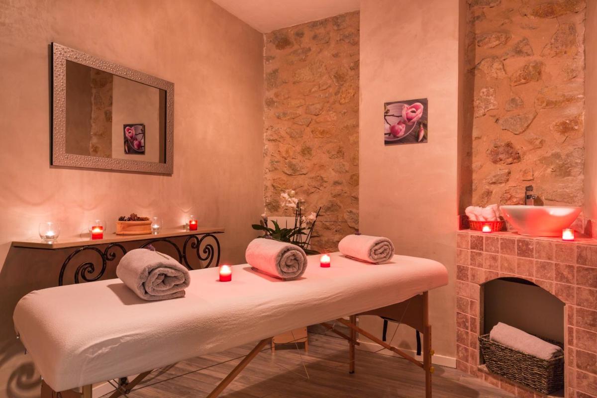 Spa ou équipements de bien-être de l'établissement La Bastide De Tourtour Hotel & Spa