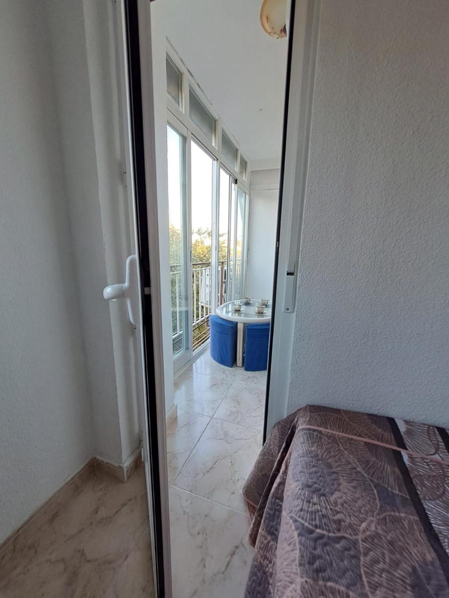 First Dream - Housity