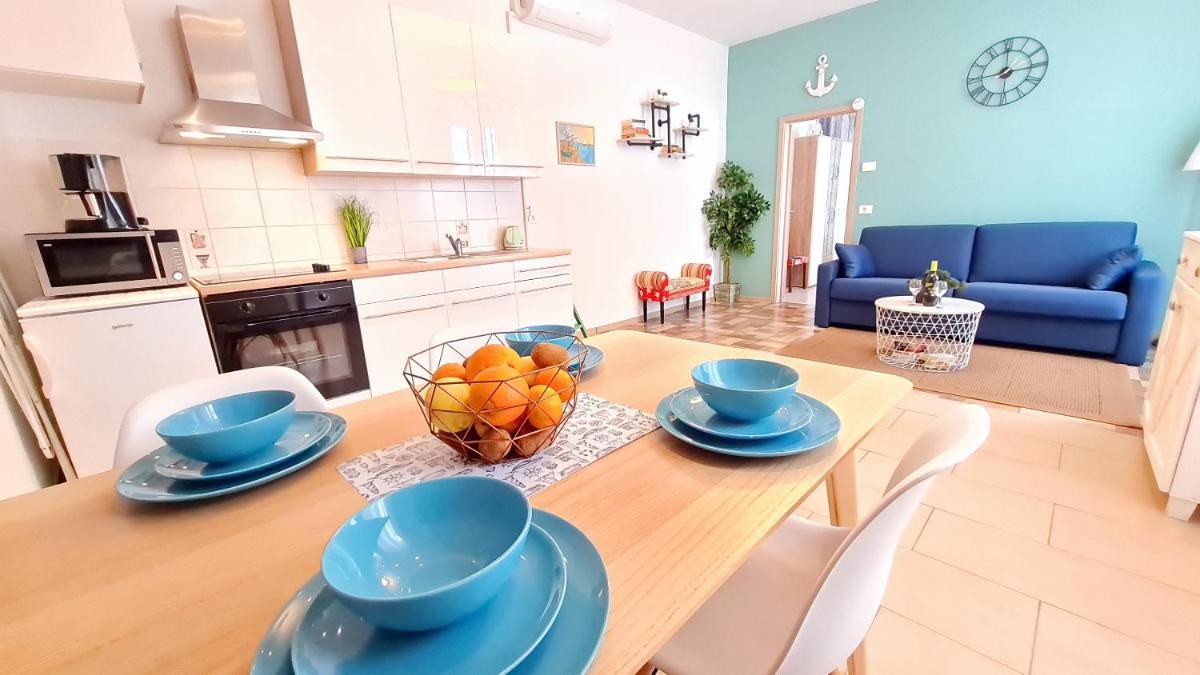 Apartments Epulon - Housity