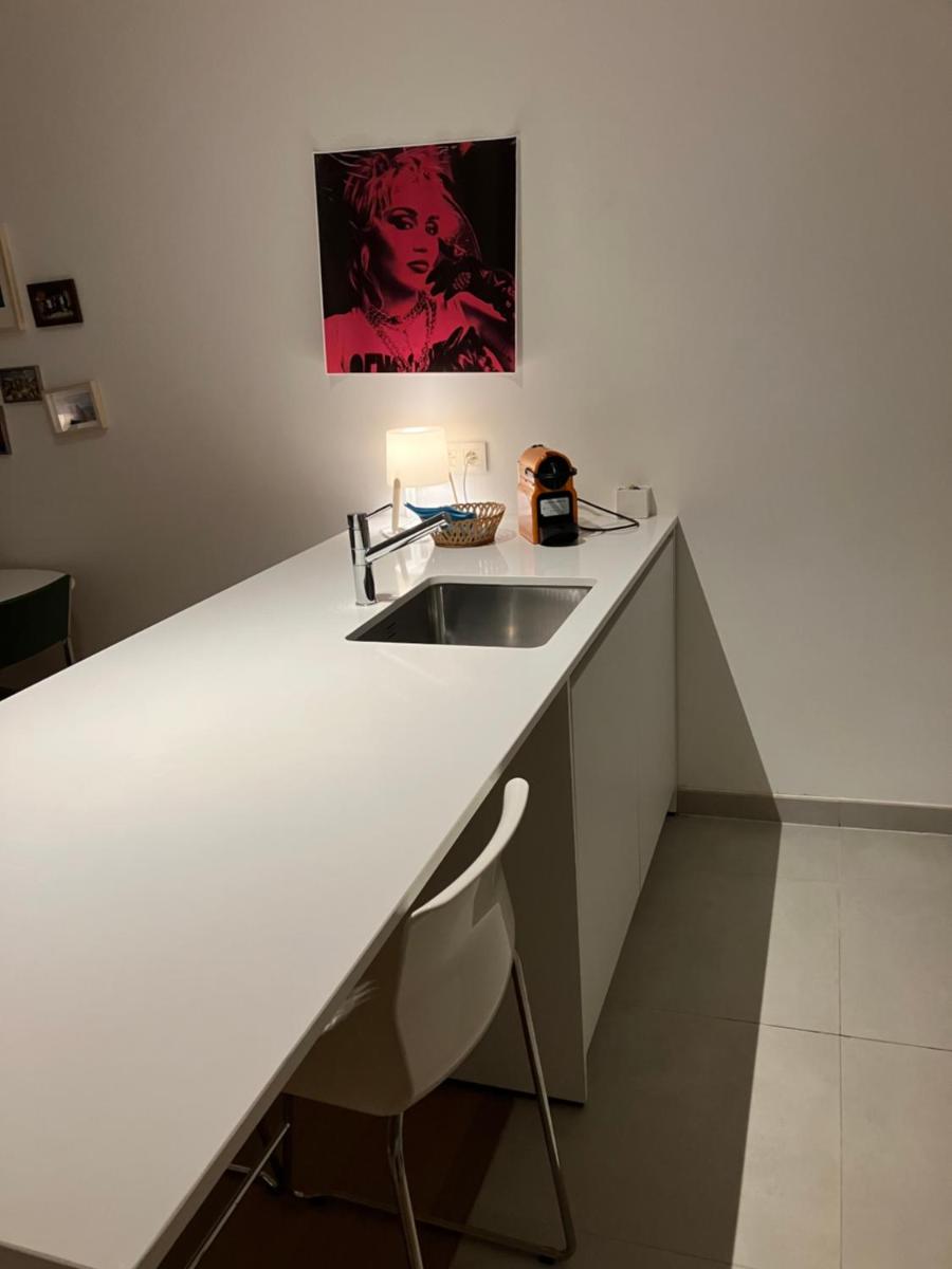 Renovated apartment with terrace Ghent South - Housity