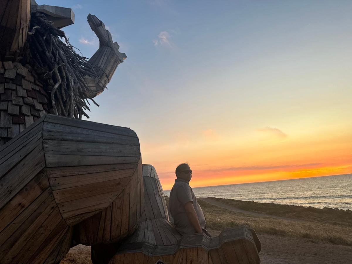 Beach House at SeaScapes.. - Housity