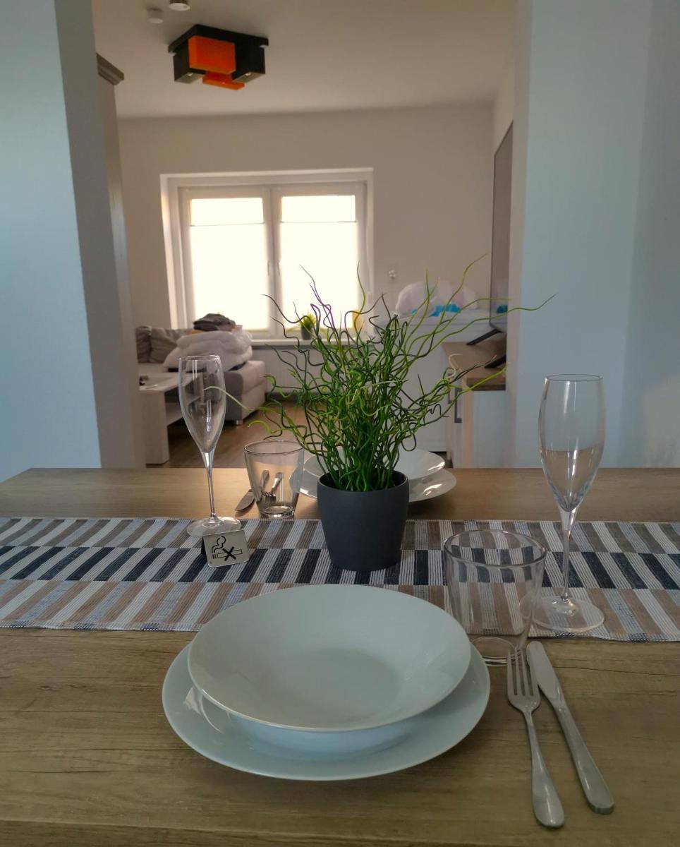 FeWo Robin #Terrasse #Netflix #Einkaufen von Harztraveler - Housity